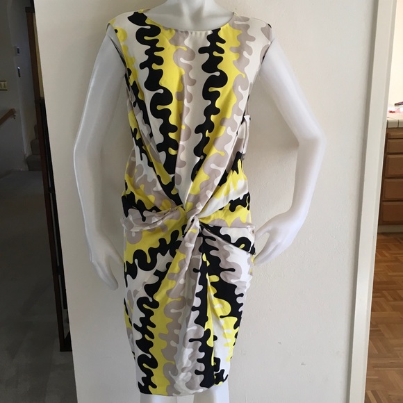 Diane Von Furstenberg Dresses & Skirts - DIANE VON FURSTENBERG B&W Yellow Silk Twist Dress